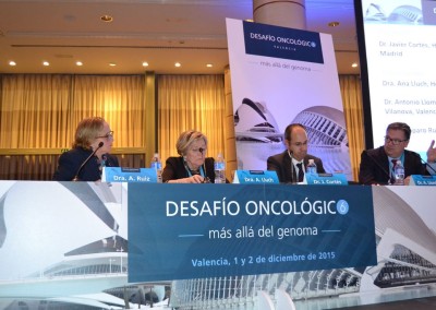 Dra. Amparo Ruiz, Dra. Ana Lluch, Dr. Javier Cortés y Dr. Antonio Llombart
