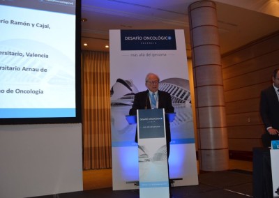 Dr. Carlos Camps